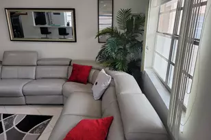 662 Burgundy N, Delray Beach, FL 33484 - Photo 9