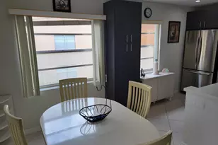 662 Burgundy N, Delray Beach, FL 33484 - Photo 5