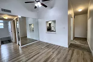 719 Gardens Dr, Pompano Beach, FL 33069 - Photo 5