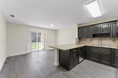 8851 NW 119th Street #5105, Hialeah, FL 33018 - Photo 11