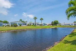 8471 Schefflera Ct, Port Saint Lucie, FL 34952 - Photo 15