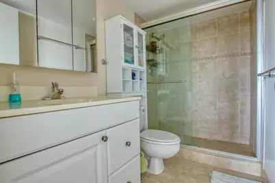 4489 Luxemburg Court #304, Lake Worth, FL 33467 - Photo 9