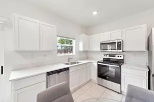541 NE 1st Dr, Florida City, FL 33034 - Photo 7