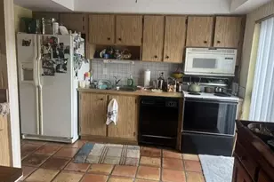 643 Kensington Pl, Wilton Manors, FL 33305 - Photo 3