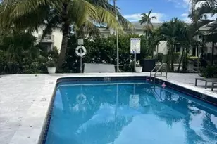643 Kensington Pl, Wilton Manors, FL 33305 - Photo 3
