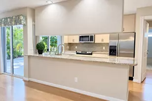 8404 Chapman Oak Ct, Palm Beach Gardens, FL 33410 - Photo 5