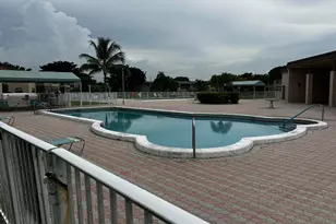 7400 NW 5th Pl, Margate, FL 33063 - Photo 3