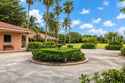 3206 Olde Hampton Drive, Wellington, FL 33414 - Photo 9