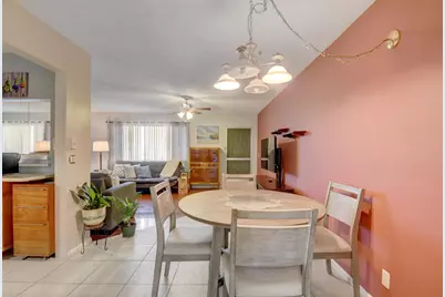 400 Village Green Circle W #314, Palm Springs, FL 33461 - Photo 13
