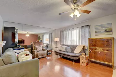 400 Village Green Circle W #314, Palm Springs, FL 33461 - Photo 7