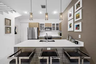 1025 NE 18th Ave, Fort Lauderdale, FL 33304 - Photo 5