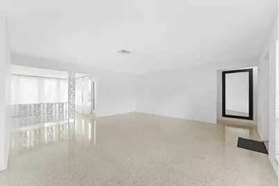 1341 SE 4th Court, Deerfield Beach, FL 33441 - Photo 5