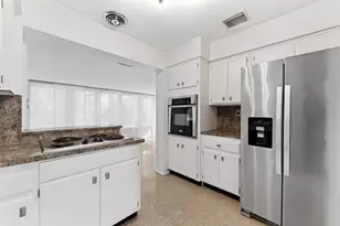 1341 SE 4th Ct, Deerfield Beach, FL 33441 - Photo 9