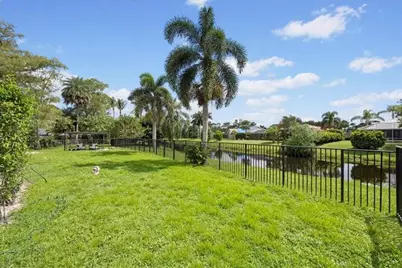 13950 Barberry Court, Wellington, FL 33414 - Photo 33