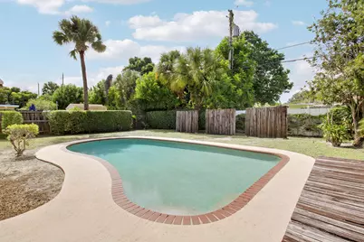 313 Balsam Street, Palm Beach Gardens, FL 33410 - Photo 21