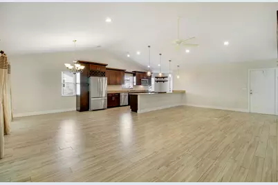6625 SE Wigeon Court, Stuart, FL 34997 - Photo 9