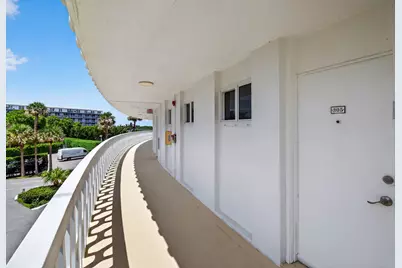 2505 S Ocean Boulevard #305, Palm Beach, FL 33480 - Photo 3