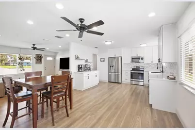 674 SW Old Briar Avenue, Port Saint Lucie, FL 34953 - Photo 5