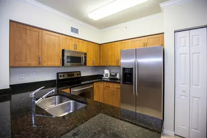 6492 Emerald Dunes Drive #205, West Palm Beach, FL 33411 - Photo 7