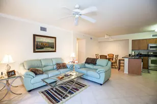 6492 Emerald Dunes Dr, West Palm Beach, FL 33411 - Photo 3