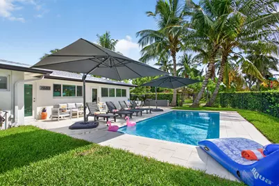 2681 NE 16th Street, Pompano Beach, FL 33062 - Photo 1