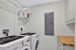2681 NE 16th St, Pompano Beach, FL 33062 - Photo 31