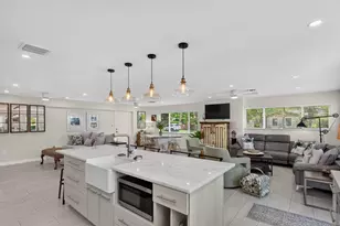 2681 NE 16th St, Pompano Beach, FL 33062 - Photo 9
