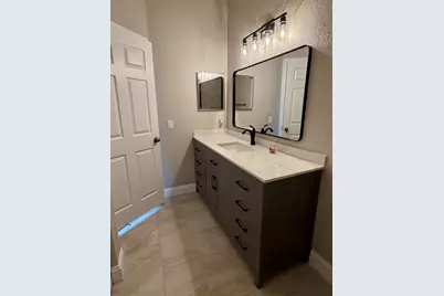 8884 N Isles Circle, Tamarac, FL 33321 - Photo 21