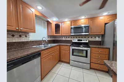 5860 NW 44th Street #502, Lauderhill, FL 33319 - Photo 1