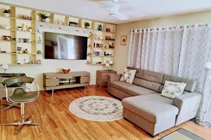 210 Horizons E, Boynton Beach, FL 33435 - Photo 5