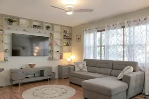 210 Horizons E, Boynton Beach, FL 33435 - Photo 3