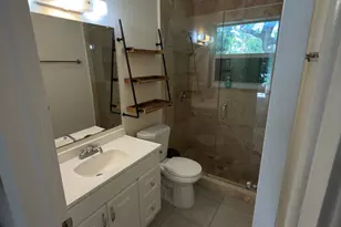 307 Northlake Dr, North Palm Beach, FL 33408 - Photo 3