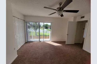 588 Green Springs Place #588, West Palm Beach, FL 33409 - Photo 13