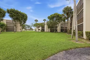 5340 Las Verdes Cir, Delray Beach, FL 33484 - Photo 7