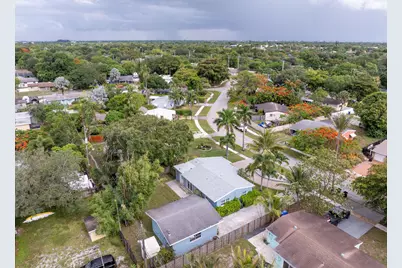 2380 SW 15th Street, Fort Lauderdale, FL 33312 - Photo 27