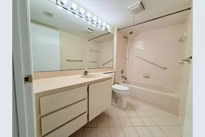 2621 Village Boulevard #206, West Palm Beach, FL 33409 - Photo 5