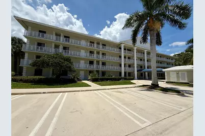 2621 Village Boulevard #206, West Palm Beach, FL 33409 - Photo 1