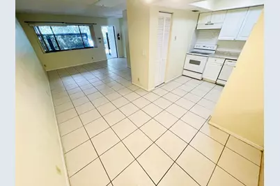 3096 Collin Drive #B, West Palm Beach, FL 33406 - Photo 9