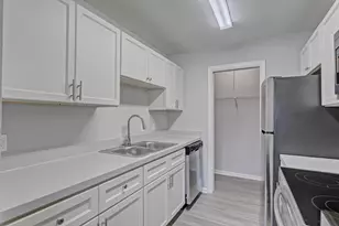 9184 Roan Ln, West Palm Beach, FL 33403 - Photo 5