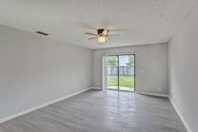 9184 Roan Lane, West Palm Beach, FL 33403 - Photo 13