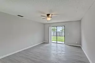 9184 Roan Ln, West Palm Beach, FL 33403 - Photo 13