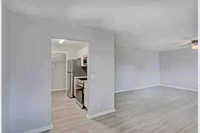 9184 Roan Lane, West Palm Beach, FL 33403 - Photo 11