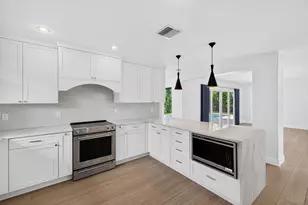 2141 NE 62nd Ct, Fort Lauderdale, FL 33308 - Photo 11