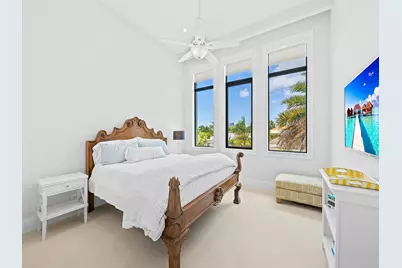 301 NE 23rd Avenue, Fort Lauderdale, FL 33305 - Photo 23