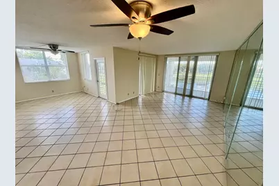 9450 Poinciana Place #416, Davie, FL 33324 - Photo 7