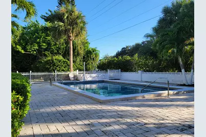 1727 Jimmy Buffett Mem Highway #107, Vero Beach, FL 32963 - Photo 25
