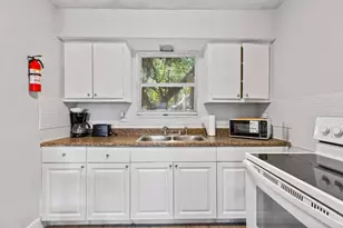 1826 Sherman St, Hollywood, FL 33020 - Photo 11