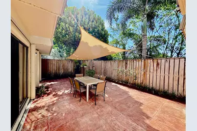 1700 Embassy Drive #403, West Palm Beach, FL 33401 - Photo 19