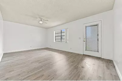 809 Flanders Q, Delray Beach, FL 33484 - Photo 9