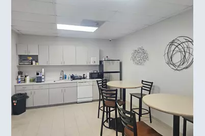 380 Columbia Drive, West Palm Beach, FL 33409 - Photo 19